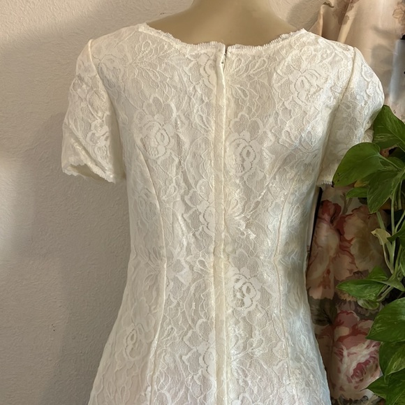 Vintage Wedding Dress UNITE! Ivory Lace Shell with Lining Long with Slit on Left - Picture 9 of 15